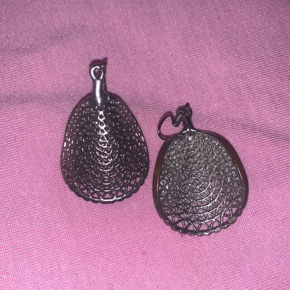 Beautiful dangle earrings - Picture 5 of 8